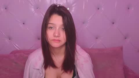 Snapshot of xxxnaughtyfoxxx chatting on 6, 5, 2026 foxy online show from 6, 5, 2026