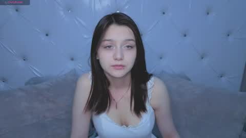 Snapshot of xxxnaughtyfoxxx chatting on 28, 5, 2026 foxy online show from 28, 5, 2026