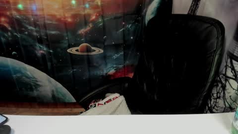 Lana online show from 2, 3, 2025