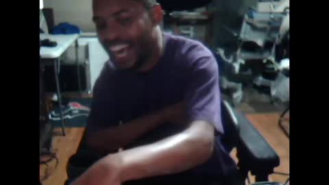 xxxonwheelz online show from 18, 10, 2025