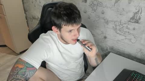 Snapshot of xxxrussel chatting on 15, 9, 2025 xxxrussel online show from 15, 9, 2025