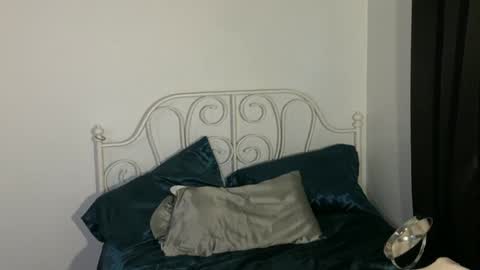 xxxserafiore online show from 28, 2, 2025