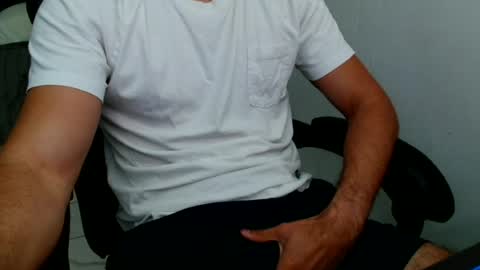 Snapshot of xxxswttt chatting on 5, 8, 2026 xxxswttt online show from 5, 8, 2026