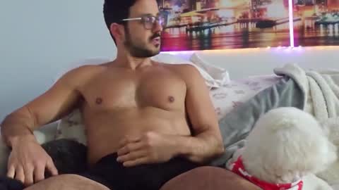 Snapshot of xxxtonymxxx chatting on 17, 2, 2025 TonyDoesMiami online show from 17, 2, 2025