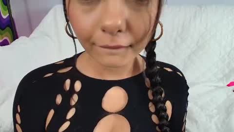 Lil Luna online show from 6, 8, 2026