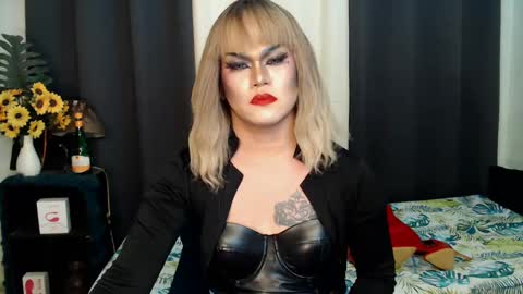 QueenMarina online show from 27, 1, 2025