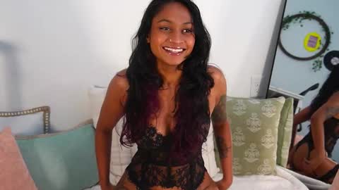 Snapshot of xzaramx chatting on 19, 9, 2025 Zara online show from 19, 9, 2025