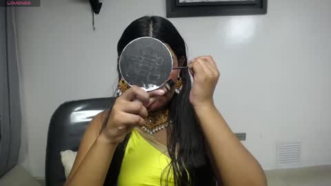 yazhini online show from 1, 4, 2026