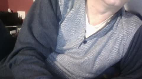 Snapshot of yahe2010 chatting on 11, 1, 2025 grillino online show from 11, 1, 2025