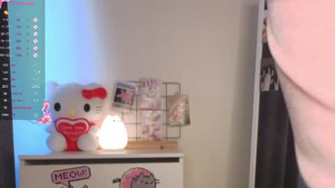 Snapshot of yakamozamazing chatting on 29, 6, 2026 yakamozamazing online show from 29, 6, 2026