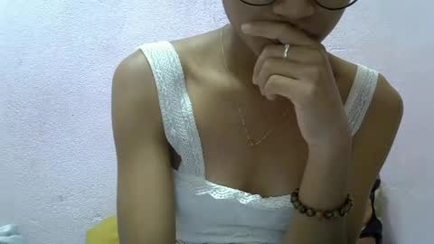 Snapshot of yalane chatting on 12, 6, 2026 yalane online show from 12, 6, 2026