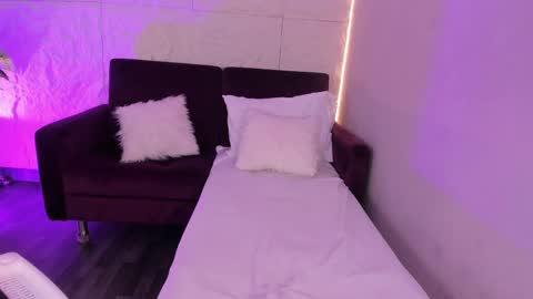 Yalezka online show from 11, 2, 2026