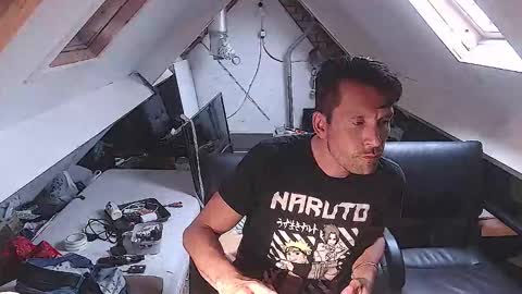 yallayalla1806 online show from 20, 9, 2025