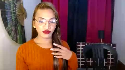 lorien gosper online show from 4, 12, 2024