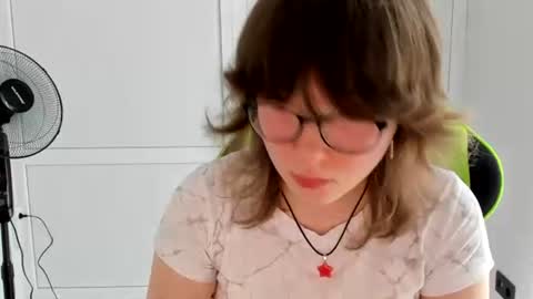 Snapshot of yamihoshii chatting on 12, 6, 2026 Sofia online show from 12, 6, 2026
