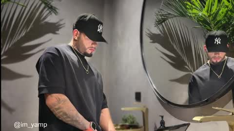 yamp sambrano online show from 31, 3, 2026