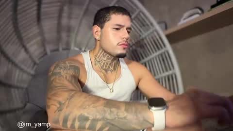 Snapshot of yamp_bigcock chatting on 27, 5, 2026 yamp sambrano online show from 27, 5, 2026