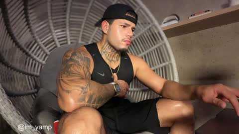 Snapshot of yamp_bigcock chatting on 30, 5, 2026 yamp sambrano online show from 30, 5, 2026