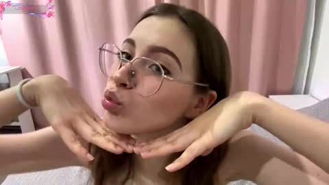 Marry online show from 6, 11, 2025