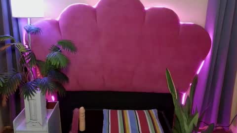 yanna_cassanova online show from 2, 3, 2026