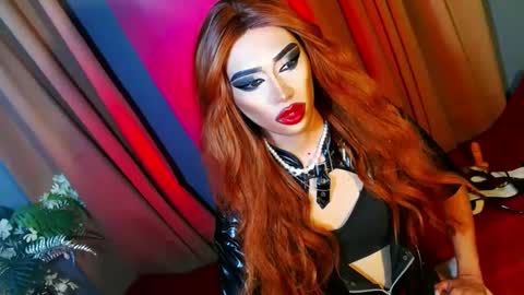 miss yasii online show from 5, 1, 2025