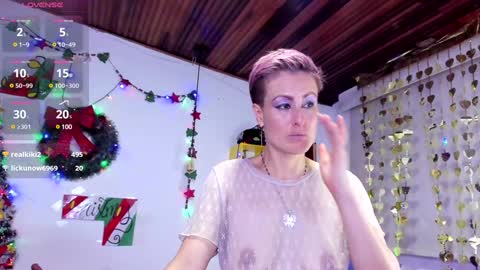 Yasemin online show from 27, 12, 2024