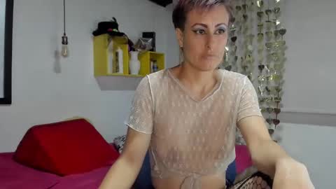 Yasemin online show from 6, 2, 2025