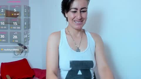 Yasemin online show from 29, 10, 2025