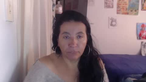 yasmin_love85 online show from 22, 5, 2026