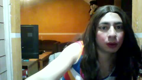 Yasmin Paez online show from 5, 1, 2025