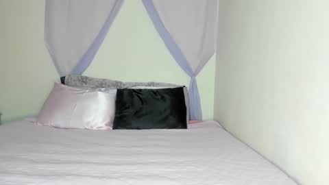 Yasmina online show from 19, 11, 2025