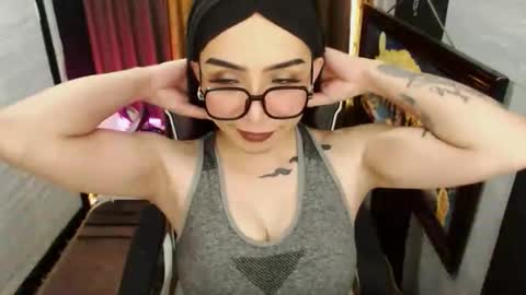 Snapshot of yassiered chatting on 20, 5, 2026 yassiered online show from 20, 5, 2026