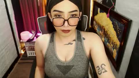 Snapshot of yassiered chatting on 8, 6, 2026 yassiered online show from 8, 6, 2026