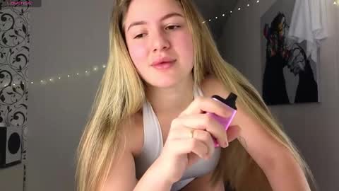 Yasyaa  online show from 22, 1, 2025