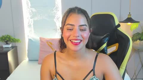 Snapshot of yaya23x chatting on 6, 3, 2025 yaya23x online show from 6, 3, 2025
