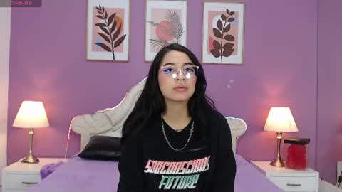 Yaya  online show from 14, 6, 2026
