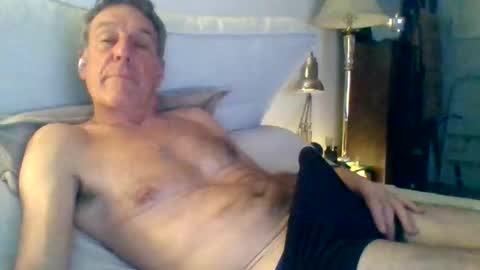 yeah_baby6988 online show from 10, 4, 2026