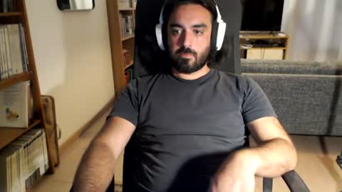 yeeaahoo online show from 25, 7, 2026