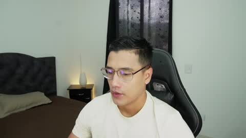 YEICO LEVIT online show from 21, 12, 2025