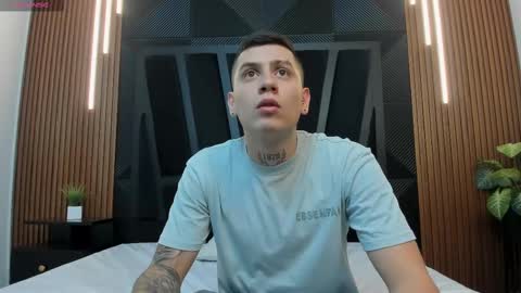 YEIKO ROMERO online show from 4, 3, 2025