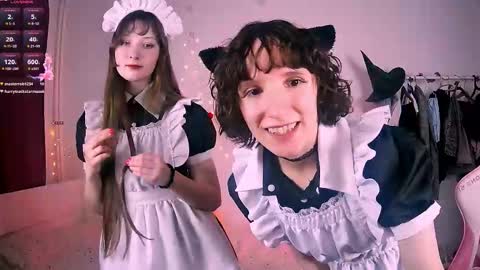 Snapshot of yellow_songbird chatting on 12, 3, 2026 Liya online show from 12, 3, 2026