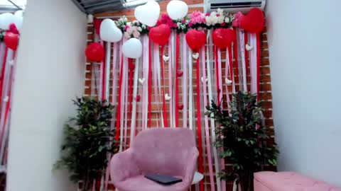 Yen online show from 12, 2, 2026