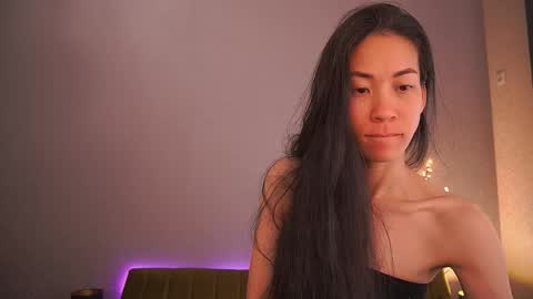 Snapshot of yennstar chatting on 17, 9, 2025 yennstar online show from 17, 9, 2025