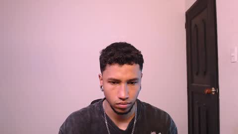 Yeff ind. model  online show from 28, 12, 2024