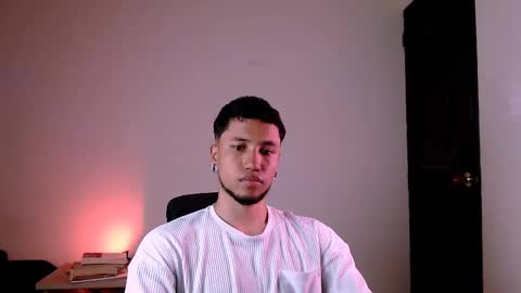 Yeff ind. model  online show from 21, 2, 2025