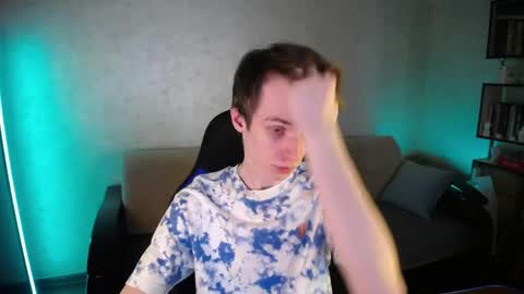 Snapshot of yes_cute_boy_ chatting on 1, 4, 2026 Eden online show from 1, 4, 2026
