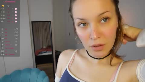 Kiki online show from 8, 11, 2025