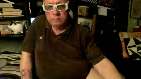 Snapshot of yessex247 chatting on 24, 4, 2026 yessex247 online show from 24, 4, 2026
