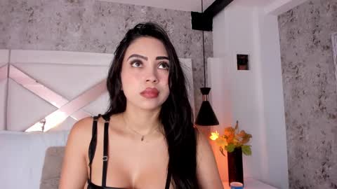 Yessica online show from 16, 9, 2025