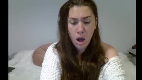 Kira online show from 10, 10, 2025